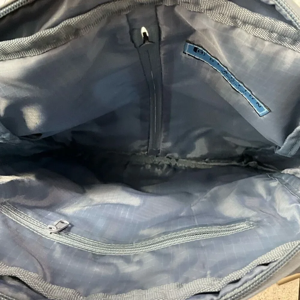 KENNETH COLE REACTION Small Backpack - Picture 6 of 7